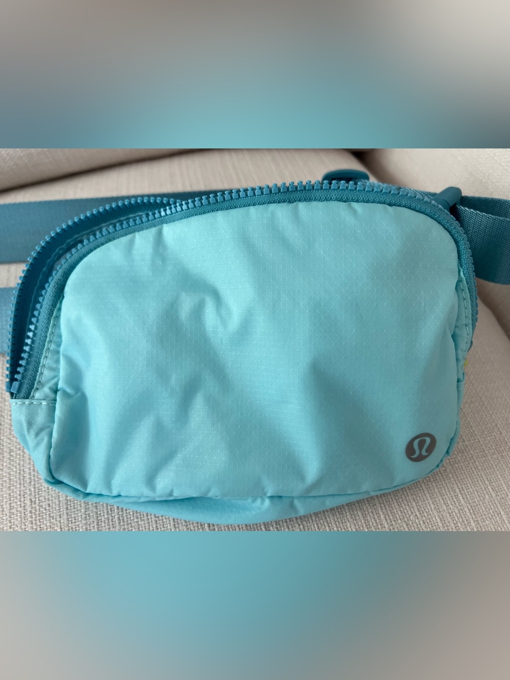 Lululemon Belt Bag - Picture 2 of 6